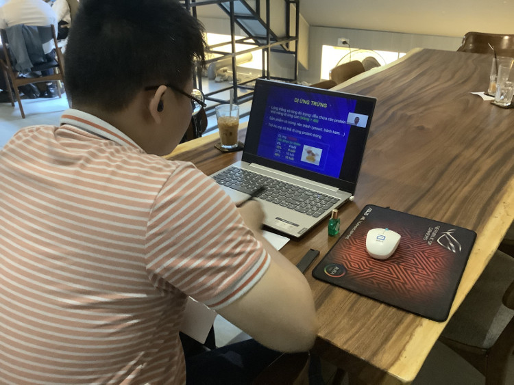 SINH VIÊN VIET NAM và MEXICO HÀO HỨNG VỚI CÁC LỚP HỌC ONLINE