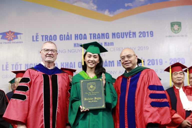 Tuyển sinh 2020: Chính sách học phí & học bổng