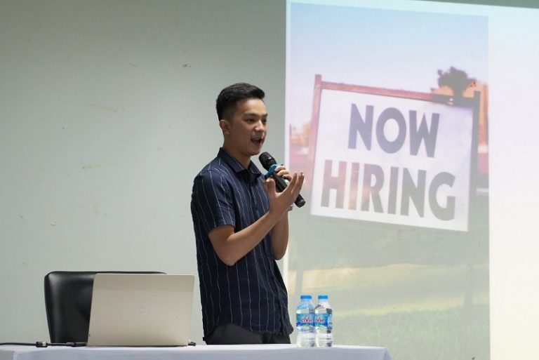 Alumni Connection Talk 2 – The Event Attracts Tan Tao Students