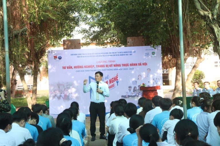 Workshop on counseling and career guidance sharing social practice skills with TTU
