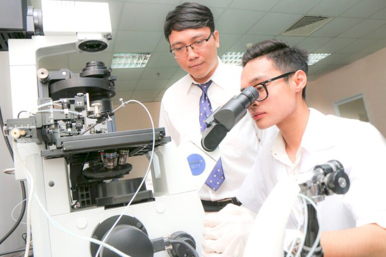 Ngành công nghệ sinh học và nhu cầu thị trường lao động