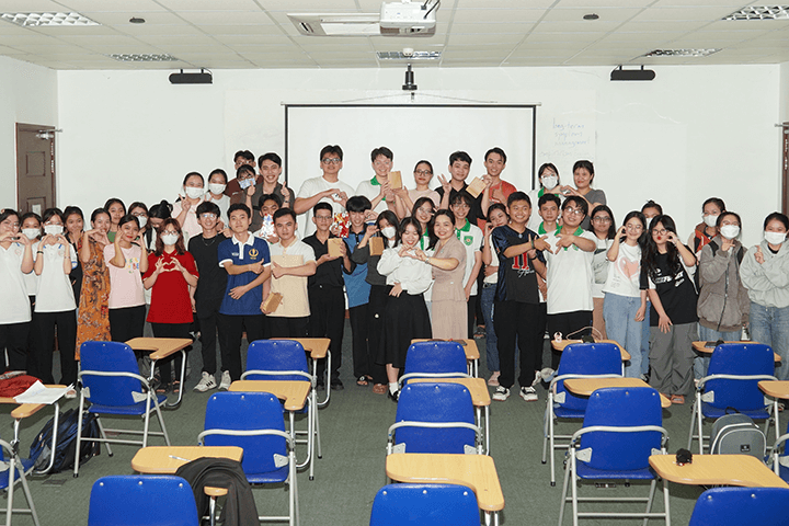 Seminar “Tầm quan trọng của việc đọc sách đối với sinh viên”