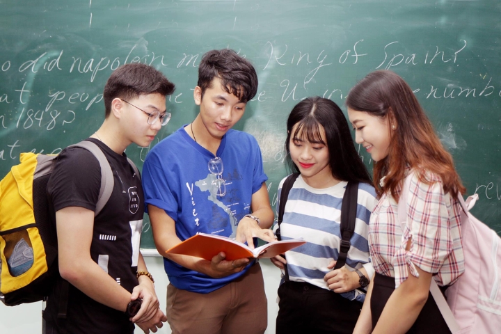 Kỹ năng tự học suốt đời: Bí quyết cho sinh viên trong thế giới phẳng
