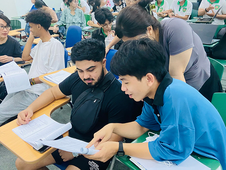 Tấm vé thông hành trở thành công dân toàn cầu