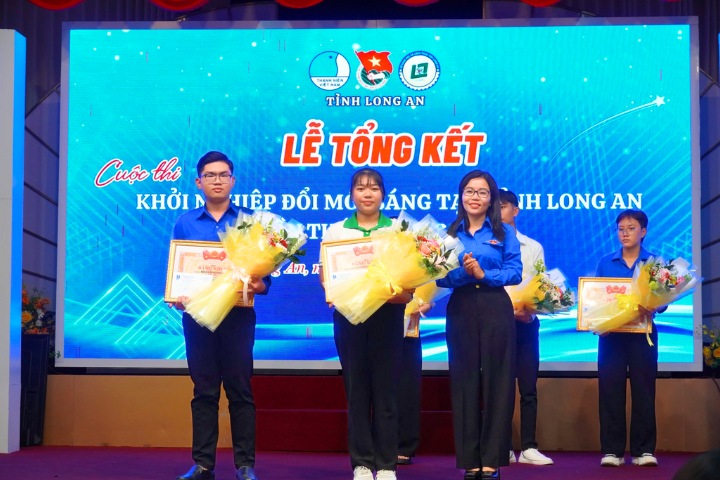 TTU Students Win First Prize at the 5th “Innovative Startup” Competition in Long An Province, 2024