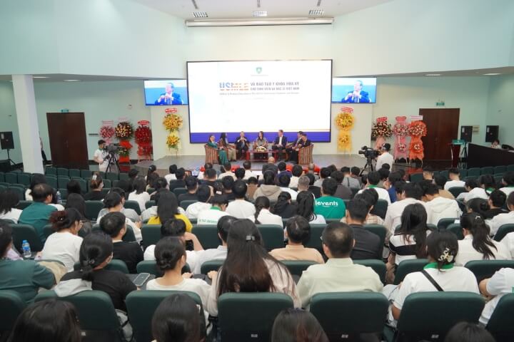 Seminar on “USMLE and Medical Education in the U.S. for Vietnamese Students and Doctors”